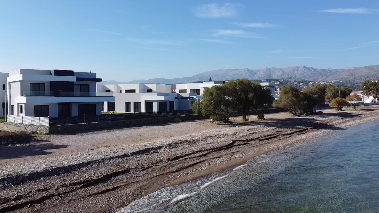 Relaxed Living by the Sea: Alalina’s Vision for Coastal Serenity