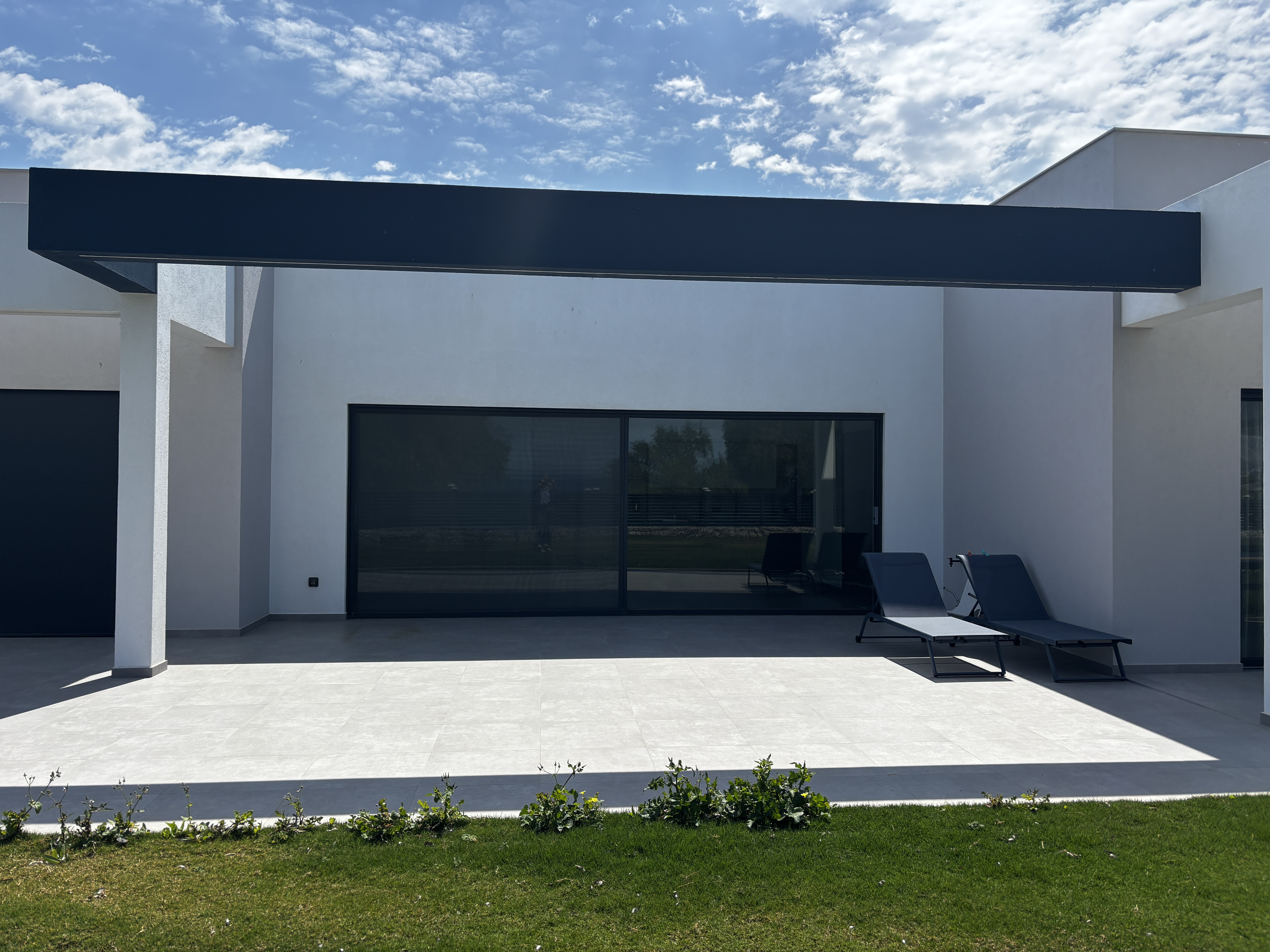 HOUSE 3B