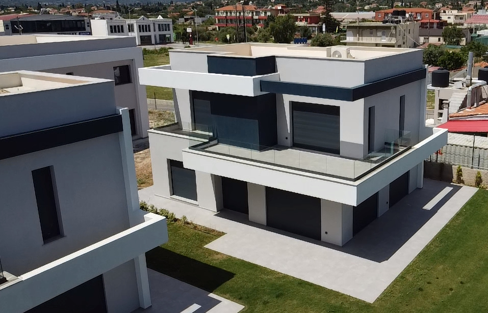 HOUSE 4A